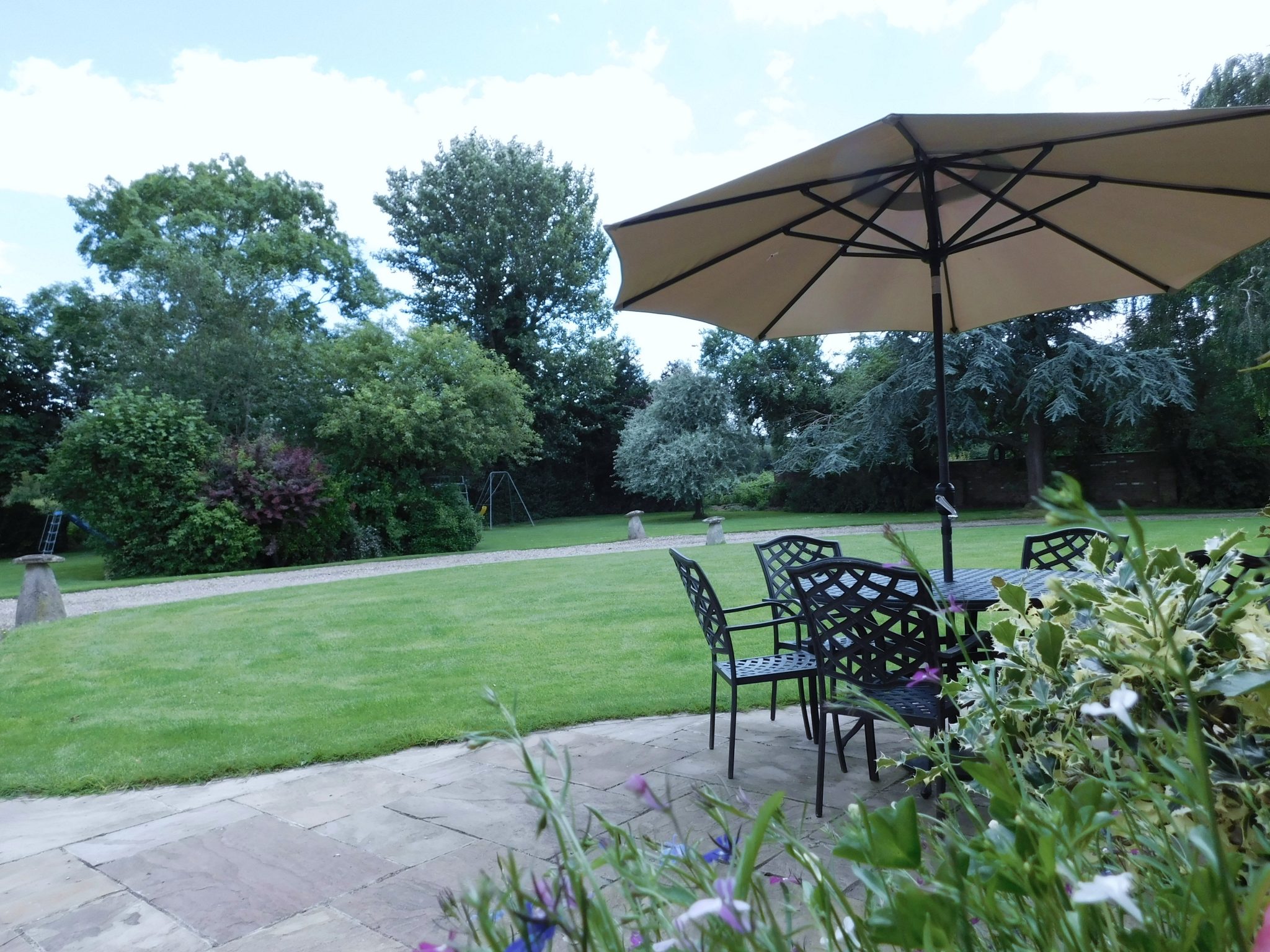 Garden 2 Olive Mead Farm Holidays