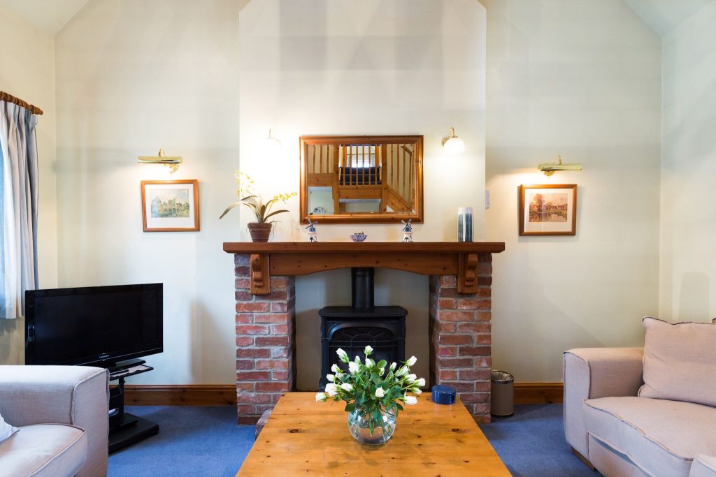 Swallow Cottage Lounge Olive Mead Farm Holidays